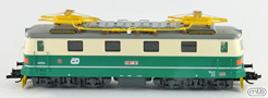 [Lokomotivy] → [Elektrick] → [E499.1/E469.1] → CD-141-046: elektrick lokomotiva zelen-slonov kost, ed stecha, oranov vstran pruh